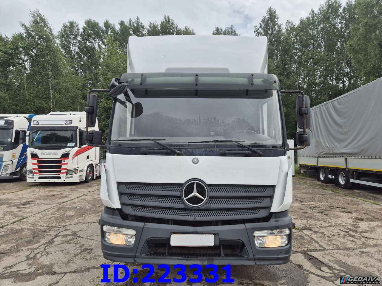 MERCEDES-BENZ Atego 1224 Euro6 (Open side box) - Camion isothermique: photos 2 MERCEDES-BENZ Atego 1224 Euro6 (Open side box) - Camion isothermique: photos 2