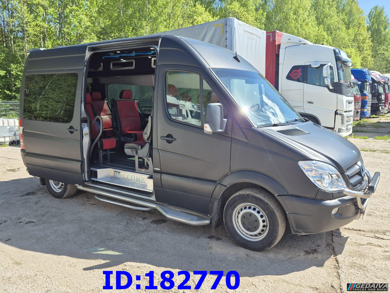 MERCEDES-BENZ Sprinter 319 VIP Euro5 - Autocar: photos 1 MERCEDES-BENZ Sprinter 319 VIP Euro5 - Autocar: photos 1