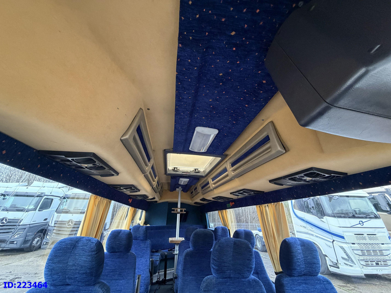 Autocar MERCEDES-BENZ Sprinter 412 VIP XXL 18-places: photos 15 Autocar MERCEDES-BENZ Sprinter 412 VIP XXL 18-places: photos 15