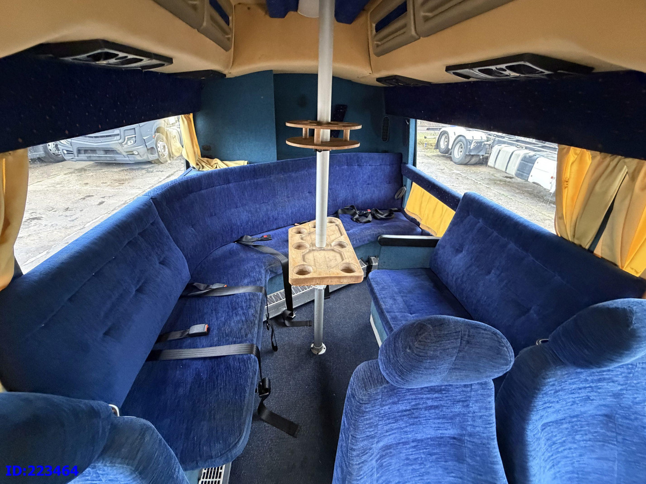 Autocar MERCEDES-BENZ Sprinter 412 VIP XXL 18-places: photos 16 Autocar MERCEDES-BENZ Sprinter 412 VIP XXL 18-places: photos 16