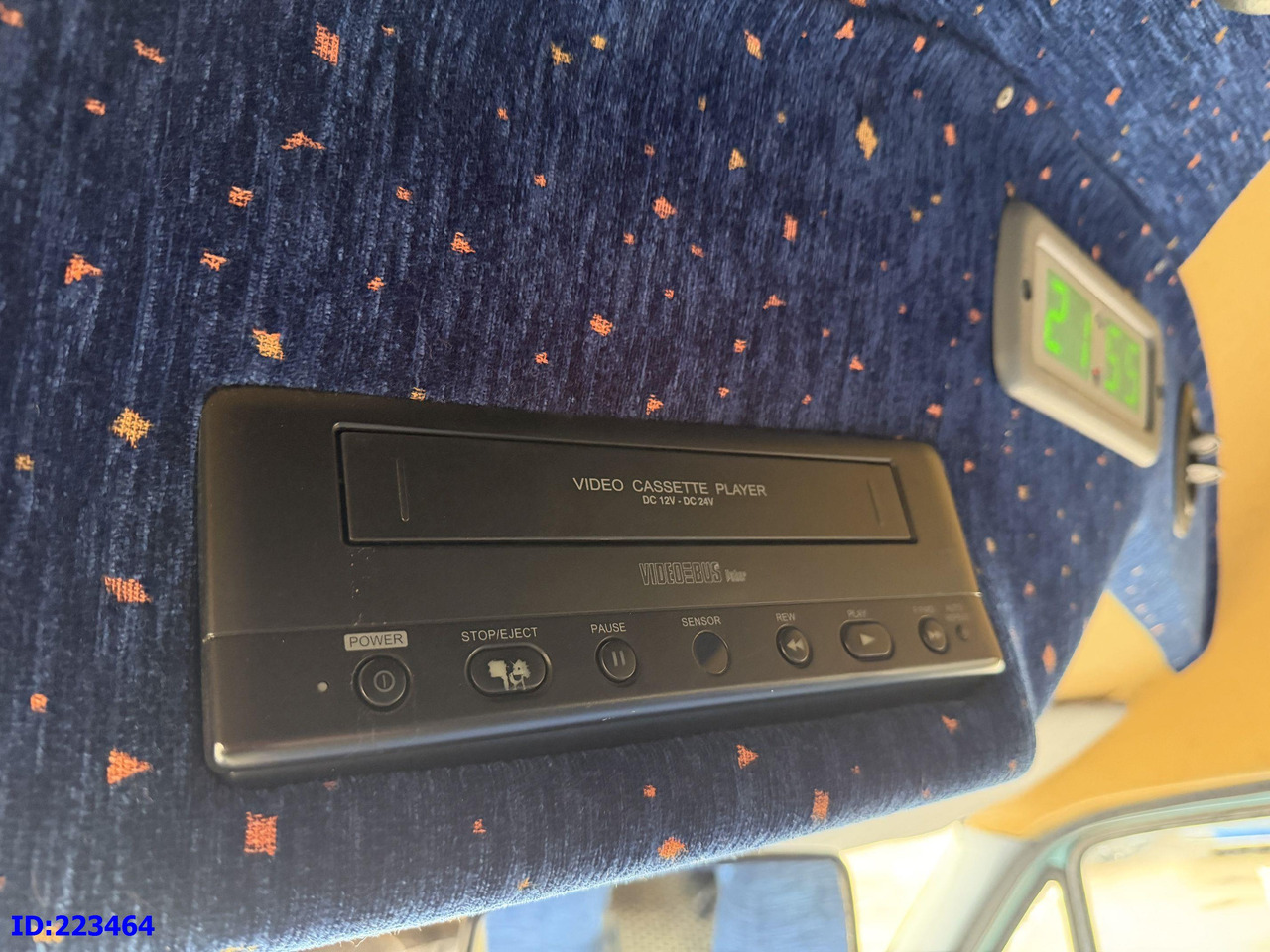 Autocar MERCEDES-BENZ Sprinter 412 VIP XXL 18-places: photos 18 Autocar MERCEDES-BENZ Sprinter 412 VIP XXL 18-places: photos 18