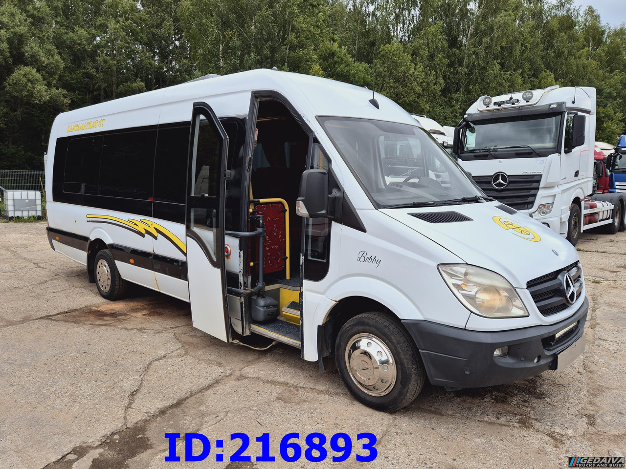 MERCEDES-BENZ Sprinter 516 - Euro5 - 23-seater - Autocar: photos 4 MERCEDES-BENZ Sprinter 516 - Euro5 - 23-seater - Autocar: photos 4