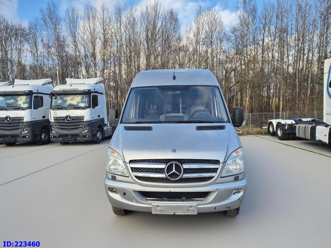 MERCEDES-BENZ Sprinter 516 - VIP - 17 places (Engine defect) - Autocar: photos 2 MERCEDES-BENZ Sprinter 516 - VIP - 17 places (Engine defect) - Autocar: photos 2
