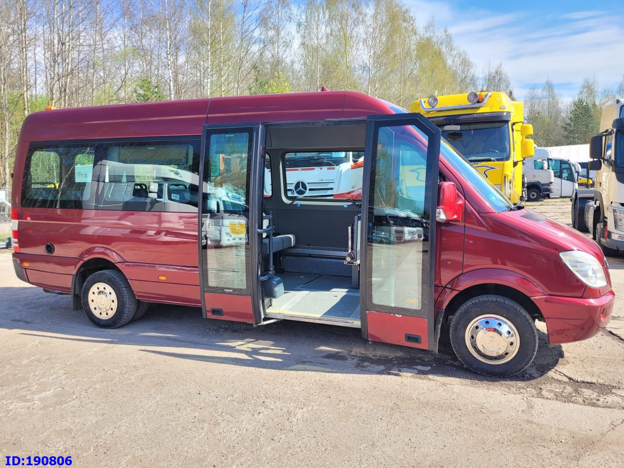 MERCEDES-BENZ Sprinter 518 - 22 Place - Bus urbain: photos 5 MERCEDES-BENZ Sprinter 518 - 22 Place - Bus urbain: photos 5