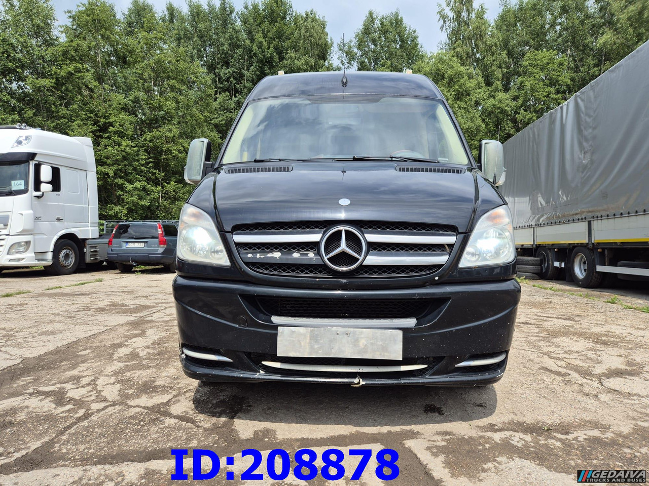 MERCEDES-BENZ Sprinter 519 -VIP- 17 places - Autocar: photos 2 MERCEDES-BENZ Sprinter 519 -VIP- 17 places - Autocar: photos 2