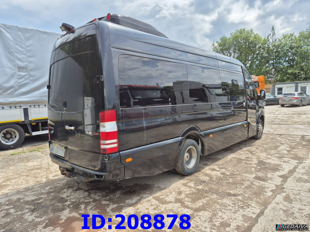 MERCEDES-BENZ Sprinter 519 -VIP- 17 places - Autocar: photos 5 MERCEDES-BENZ Sprinter 519 -VIP- 17 places - Autocar: photos 5