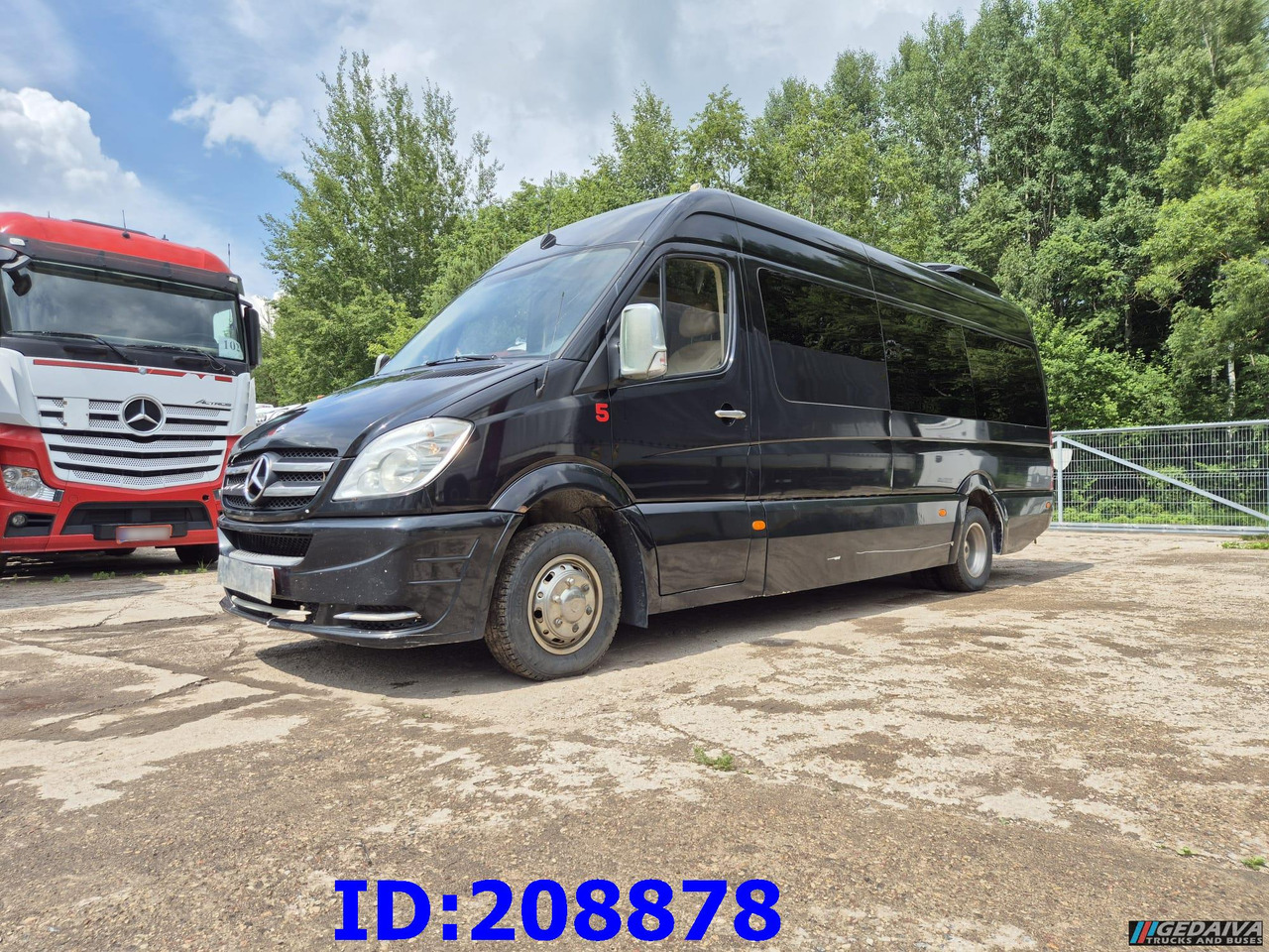 MERCEDES-BENZ Sprinter 519 -VIP- 17 places - Autocar: photos 1 MERCEDES-BENZ Sprinter 519 -VIP- 17 places - Autocar: photos 1