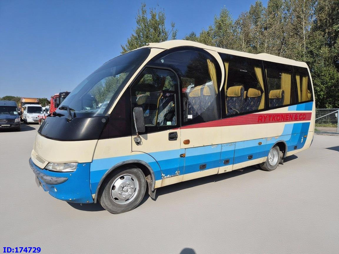 MERCEDES-BENZ Vario 815 26-Seater - Minibus, Autocar: photos 1 MERCEDES-BENZ Vario 815 26-Seater - Minibus, Autocar: photos 1