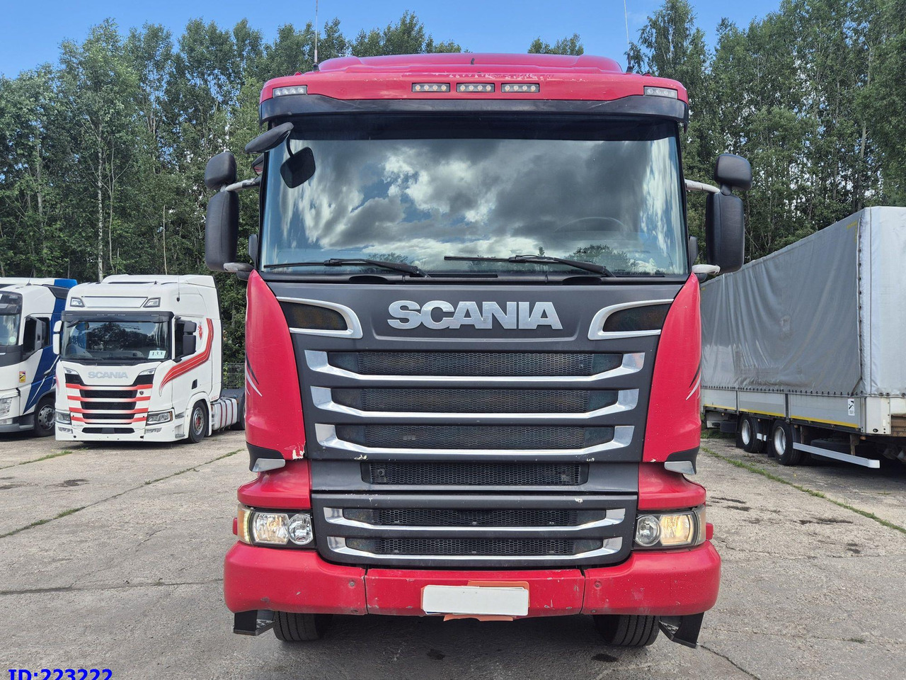 SCANIA R620 - 8x4 - Steering axle - Camion grumier: photos 2 SCANIA R620 - 8x4 - Steering axle - Camion grumier: photos 2