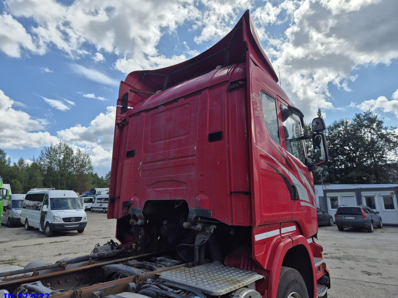 SCANIA R620 - 8x4 - Steering axle - Camion grumier: photos 5 SCANIA R620 - 8x4 - Steering axle - Camion grumier: photos 5