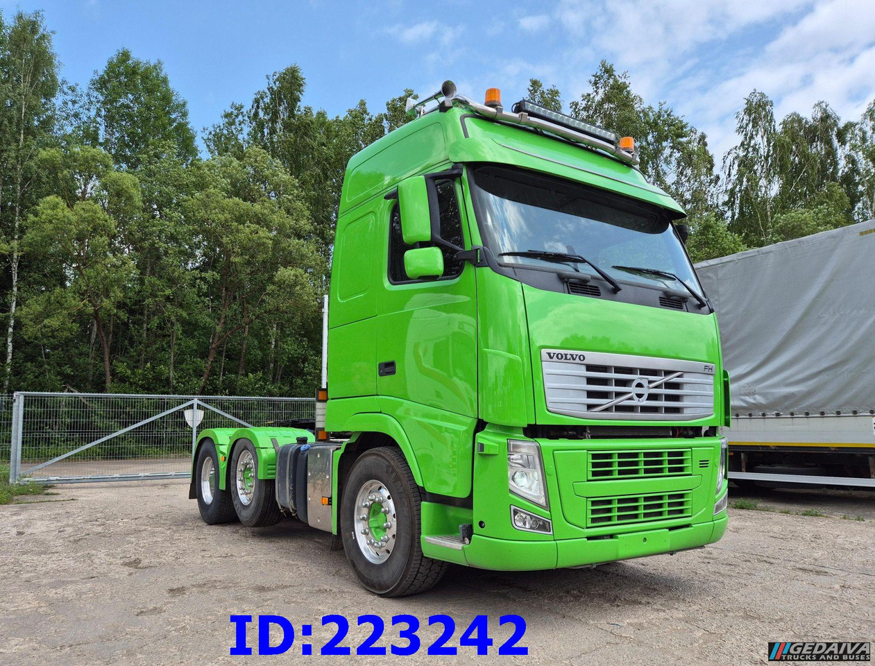 VOLVO FH13 6x2 -  538t km ONLY - Manual Hydraulics Euro5 - Tracteur routier: photos 4 VOLVO FH13 6x2 -  538t km ONLY - Manual Hydraulics Euro5 - Tracteur routier: photos 4