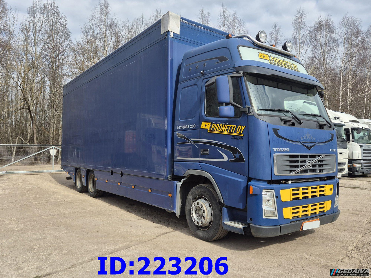 VOLVO FH12 420HP 6x2 - Camion isothermique: photos 3 VOLVO FH12 420HP 6x2 - Camion isothermique: photos 3