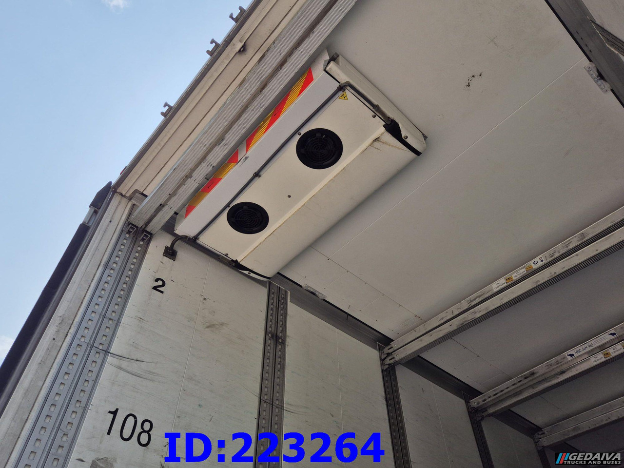 VOLVO FH13 460HP 6x2 Steering axle Euro6 - Camion frigorifique: photos 5 VOLVO FH13 460HP 6x2 Steering axle Euro6 - Camion frigorifique: photos 5