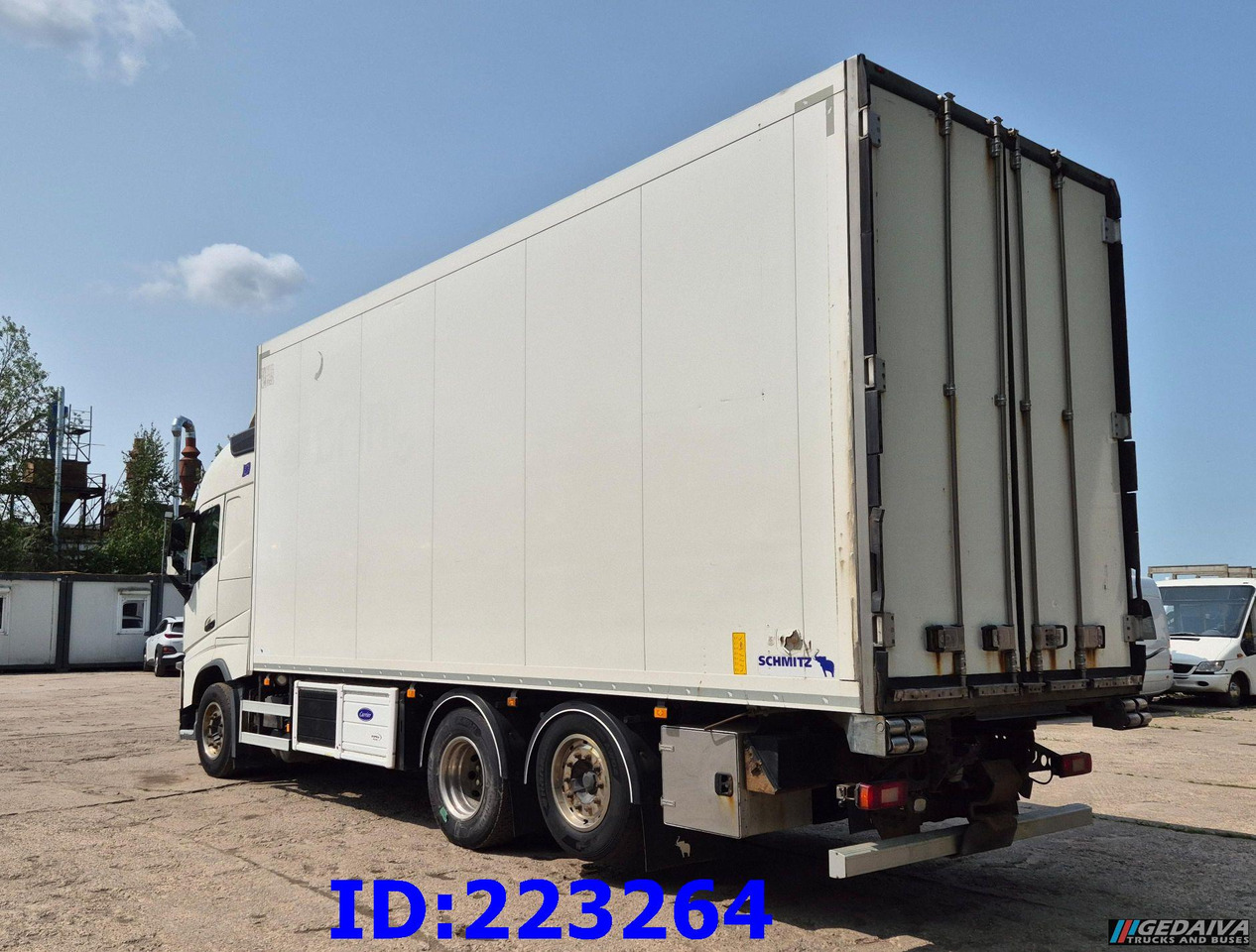 VOLVO FH13 460HP 6x2 Steering axle Euro6 - Camion frigorifique: photos 4 VOLVO FH13 460HP 6x2 Steering axle Euro6 - Camion frigorifique: photos 4