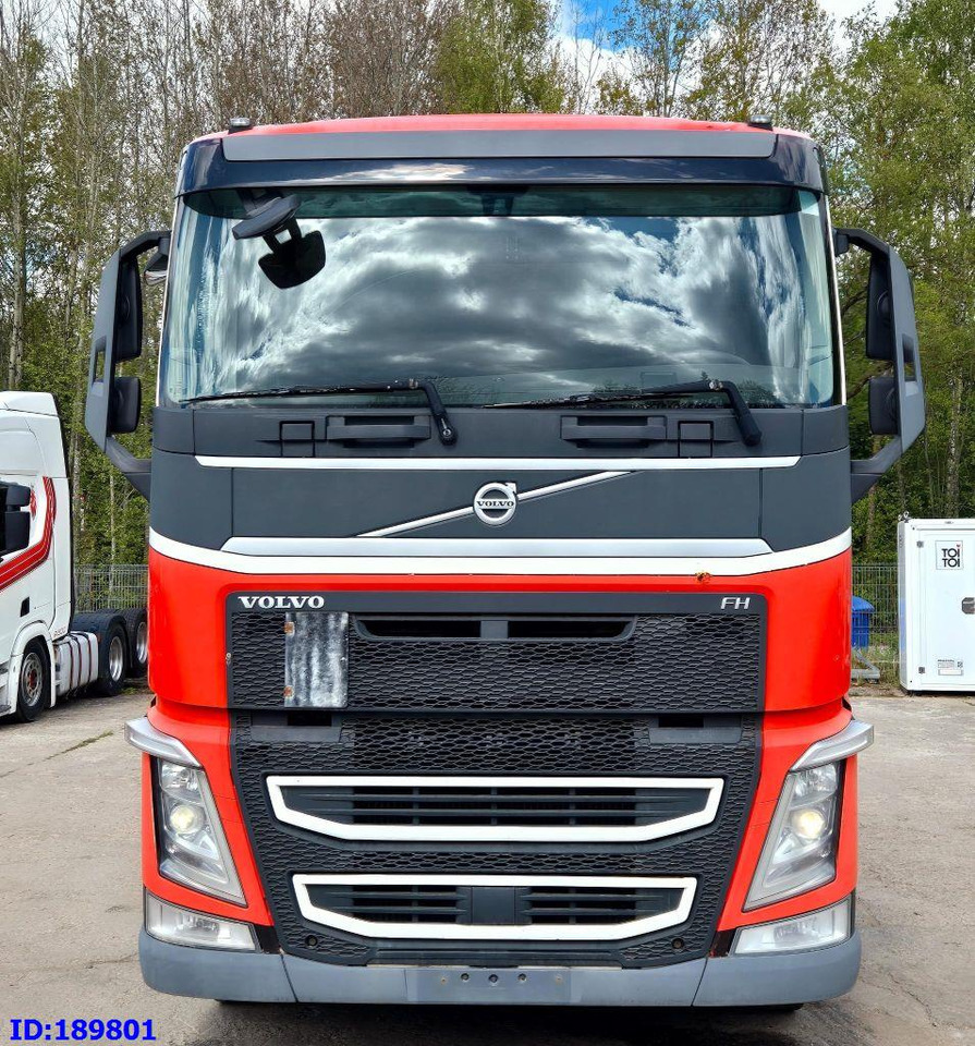 VOLVO FH13 500HP 6x2 Euro6 - Châssis cabine: photos 2 VOLVO FH13 500HP 6x2 Euro6 - Châssis cabine: photos 2