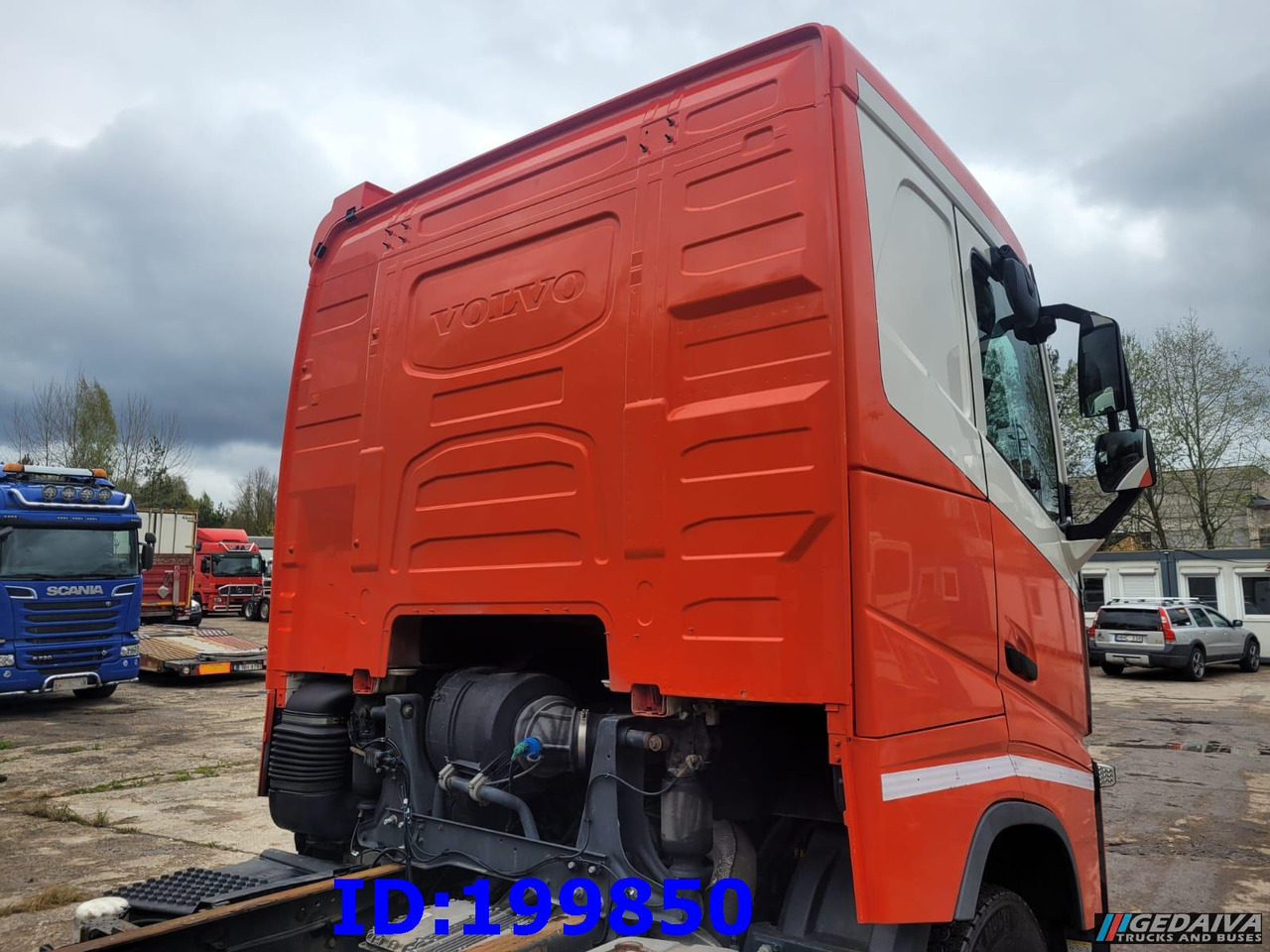 VOLVO FH13 540HP 6x2 Euro6 - Châssis cabine: photos 5 VOLVO FH13 540HP 6x2 Euro6 - Châssis cabine: photos 5