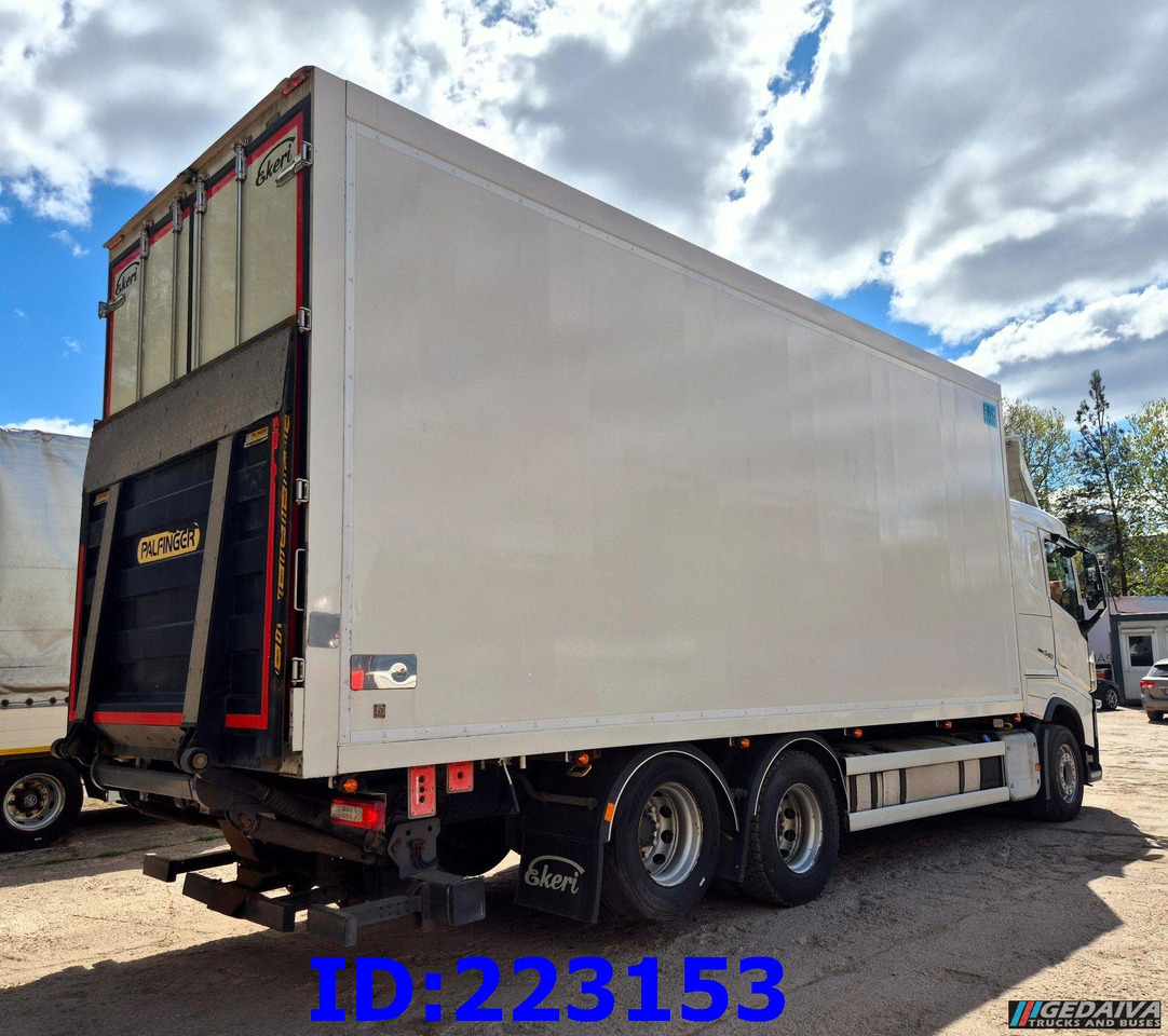 VOLVO FH13 540HP 6x2 FRC Thermoking - Camion frigorifique: photos 5 VOLVO FH13 540HP 6x2 FRC Thermoking - Camion frigorifique: photos 5
