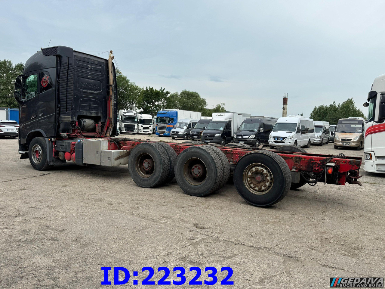 VOLVO FH16 700HP 8X4 Big Axles - Camion grumier: photos 5 VOLVO FH16 700HP 8X4 Big Axles - Camion grumier: photos 5