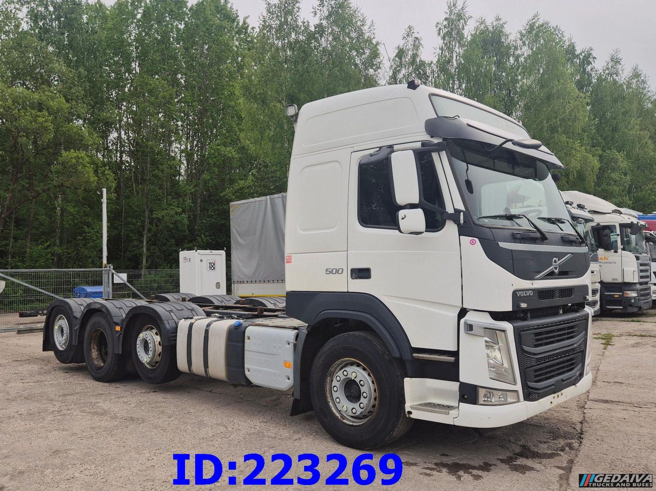 VOLVO FM13 500HP 8x2 (2 steering axels) - Châssis cabine: photos 3 VOLVO FM13 500HP 8x2 (2 steering axels) - Châssis cabine: photos 3