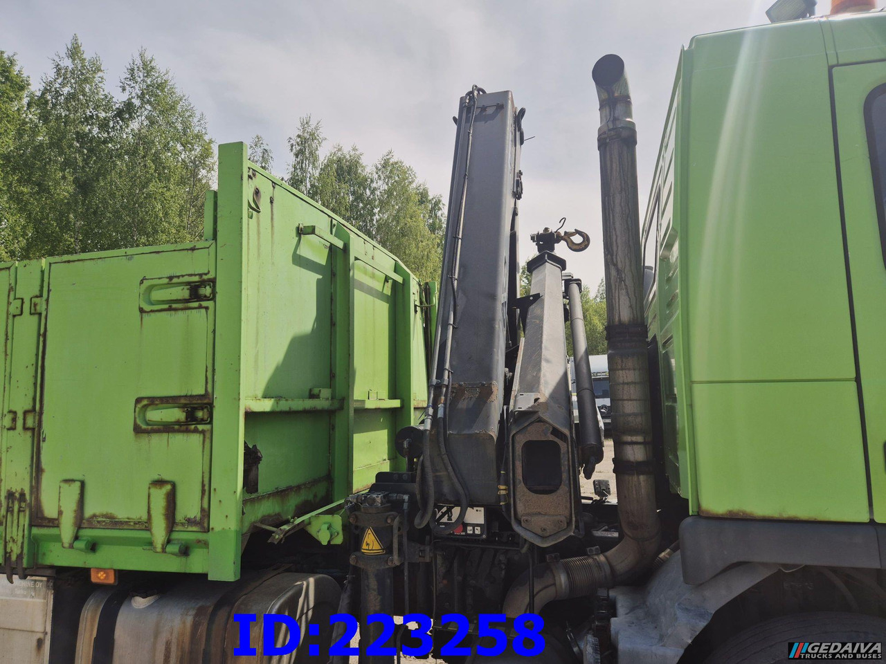 VOLVO FM9 300HP 6x2 + HIAB 144B -3 CL - Camion plateau: photos 4 VOLVO FM9 300HP 6x2 + HIAB 144B -3 CL - Camion plateau: photos 4