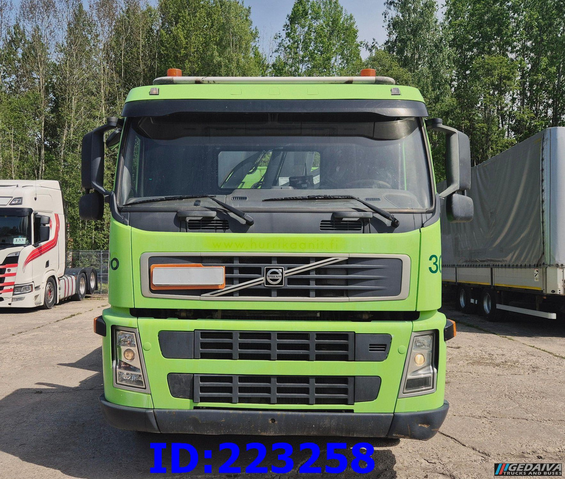 VOLVO FM9 300HP 6x2 + HIAB 144B -3 CL - Camion plateau: photos 2 VOLVO FM9 300HP 6x2 + HIAB 144B -3 CL - Camion plateau: photos 2