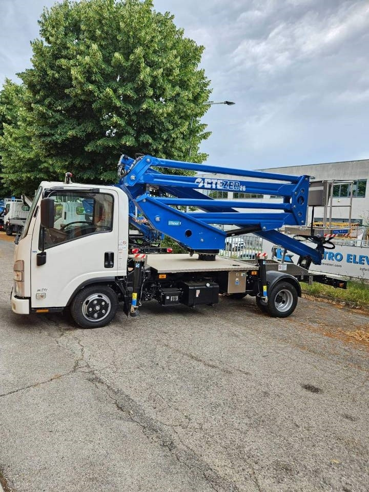 CTE ZED 20 - Camion avec nacelle: photos 1 CTE ZED 20 - Camion avec nacelle: photos 1