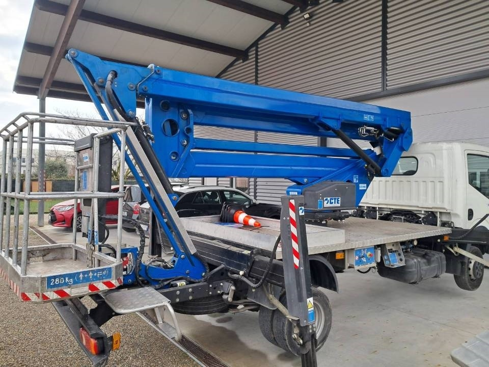 CTE ZED 21.2 JH - Camion avec nacelle: photos 2 CTE ZED 21.2 JH - Camion avec nacelle: photos 2