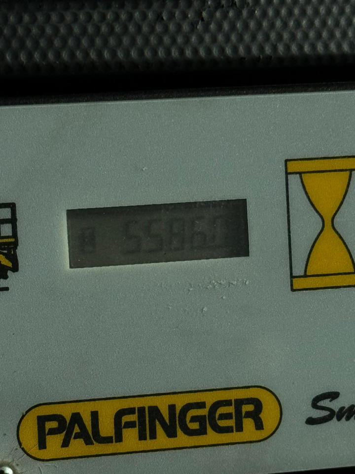 - Camion avec nacelle: photos 5 - Camion avec nacelle: photos 5