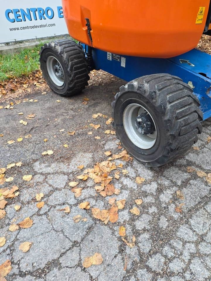 JLG 450 AJ - Nacelle articulée: photos 3 JLG 450 AJ - Nacelle articulée: photos 3