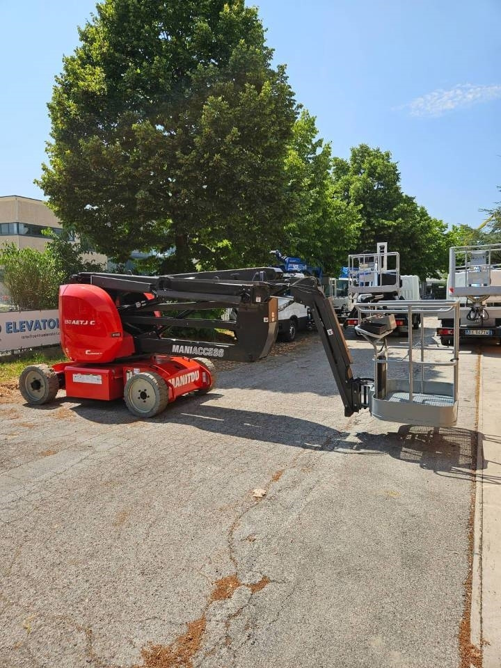Manitou 150 AET JC  - Nacelle articulée: photos 1 Manitou 150 AET JC  - Nacelle articulée: photos 1