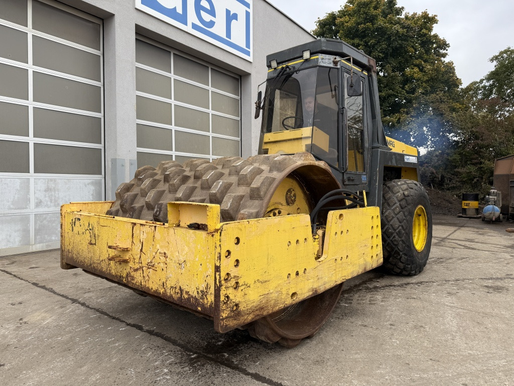 Bomag BW 217 PD-2 (111679) - Compacteur à pieds de mouton/ Monocylindre: photos 2 Bomag BW 217 PD-2 (111679) - Compacteur à pieds de mouton/ Monocylindre: photos 2