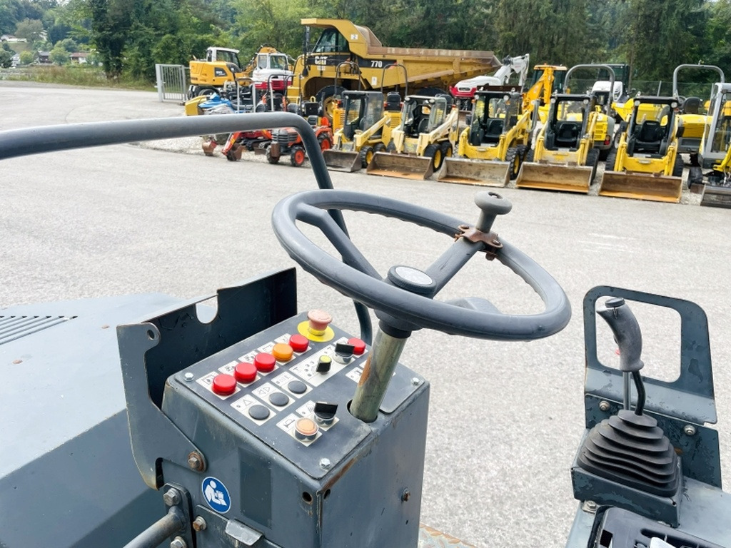 Bomag BW120 AD-3 (4046) - Rouleau compresseur: photos 4 Bomag BW120 AD-3 (4046) - Rouleau compresseur: photos 4