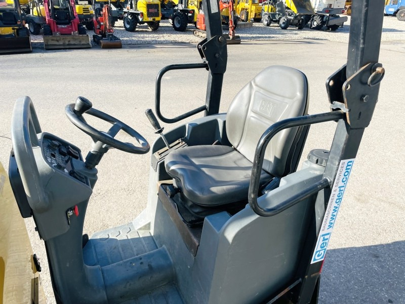 Caterpillar CB14B (3399) - Compacteur: photos 5 Caterpillar CB14B (3399) - Compacteur: photos 5