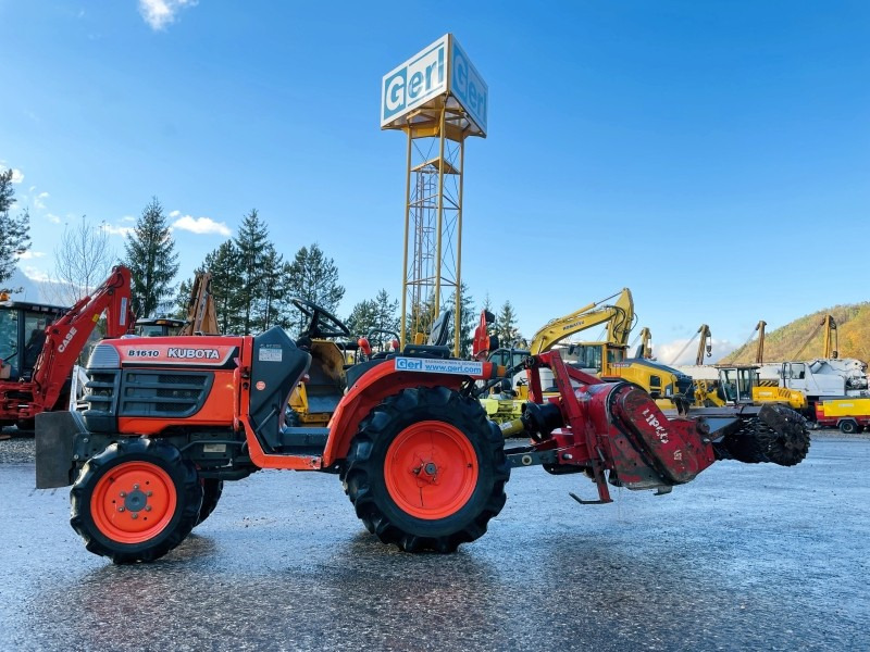 Kubota B1610D (3552) - Tractopelle: photos 1 Kubota B1610D (3552) - Tractopelle: photos 1
