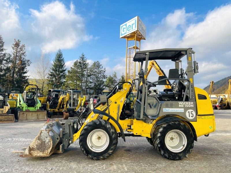Neuson WL20E (3899) - Chargeuse sur pneus: photos 1 Neuson WL20E (3899) - Chargeuse sur pneus: photos 1