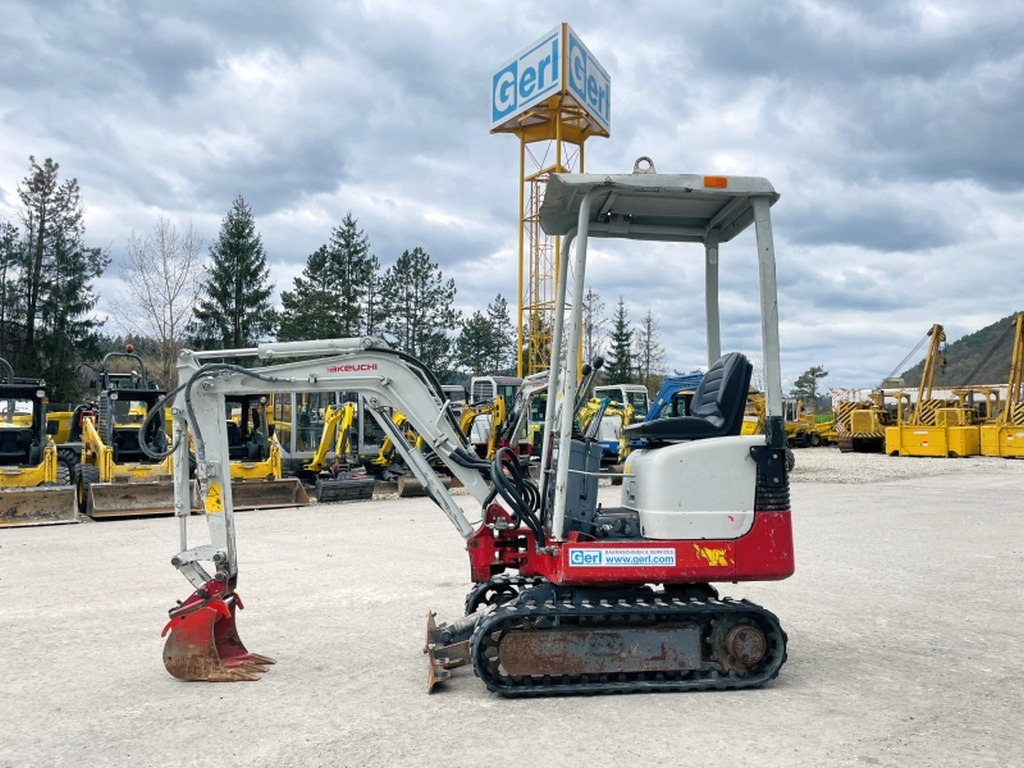 Takeuchi TB108 (3983) - Mini pelle: photos 1 Takeuchi TB108 (3983) - Mini pelle: photos 1