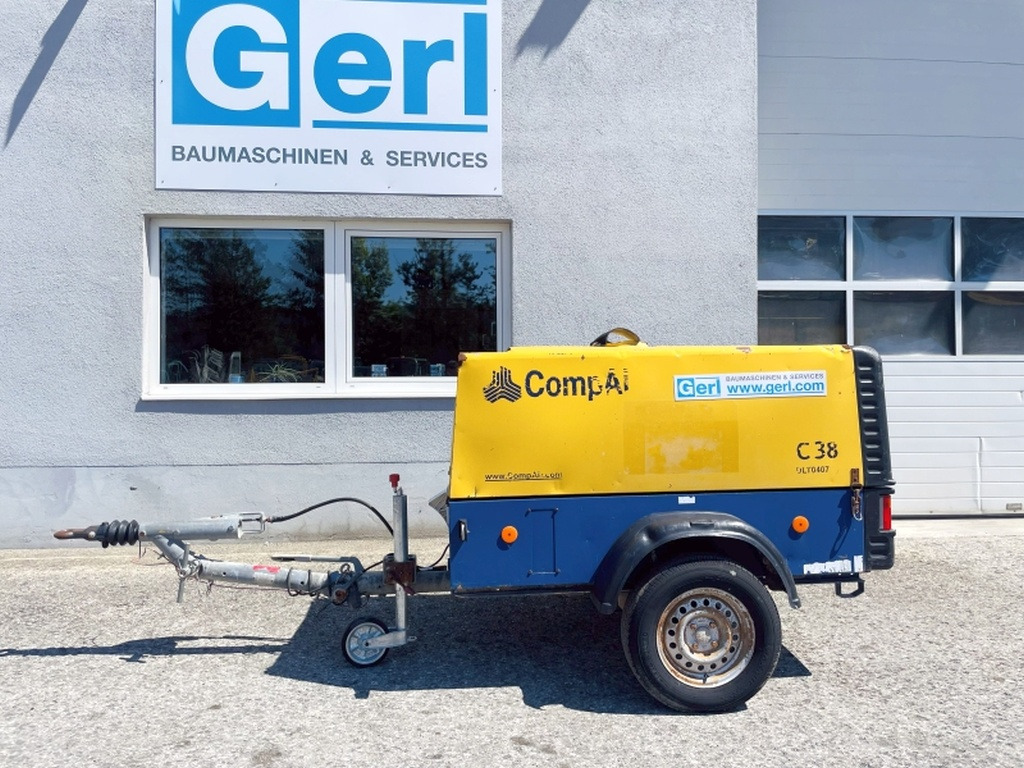 Vergleich C38 (4040) - Compresseur d'air: photos 1 Vergleich C38 (4040) - Compresseur d'air: photos 1