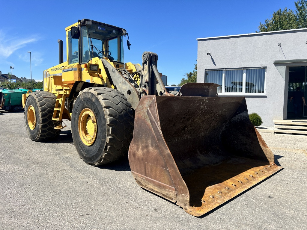 Volvo L 150 (111676) - Chargeuse sur pneus: photos 5 Volvo L 150 (111676) - Chargeuse sur pneus: photos 5