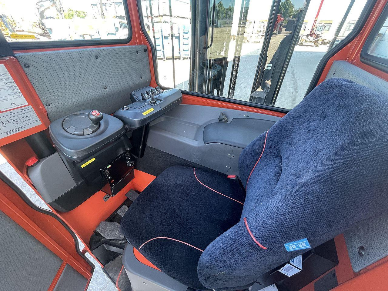 BT RRE 160MC - Chariot à mât rétractable: photos 3 BT RRE 160MC - Chariot à mât rétractable: photos 3