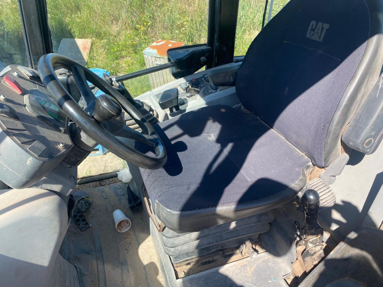 Caterpillar 908 H2 - Valet de ferme: photos 4 Caterpillar 908 H2 - Valet de ferme: photos 4