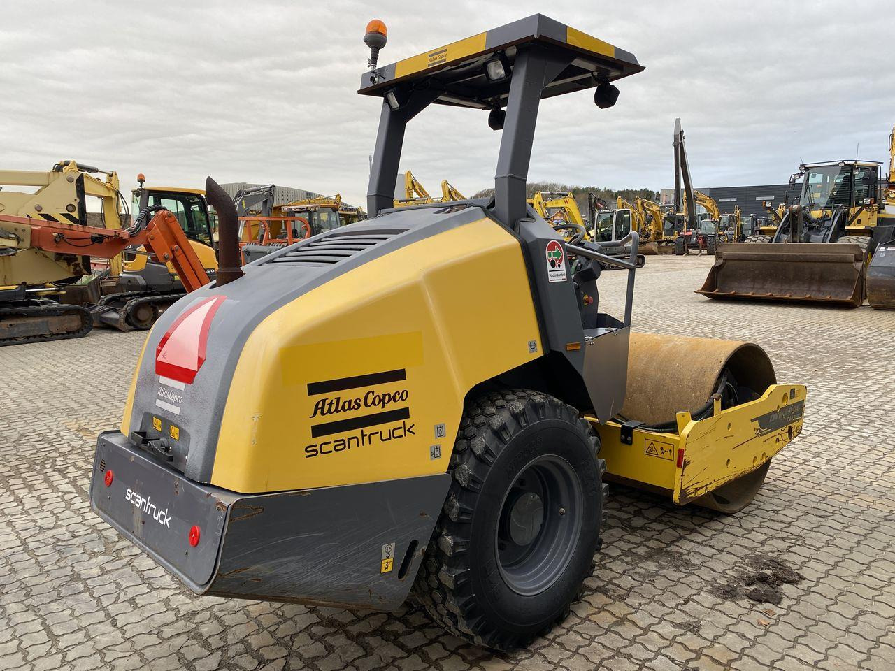 Dynapac CA1300D - Compacteur à pieds de mouton/ Monocylindre: photos 4 Dynapac CA1300D - Compacteur à pieds de mouton/ Monocylindre: photos 4