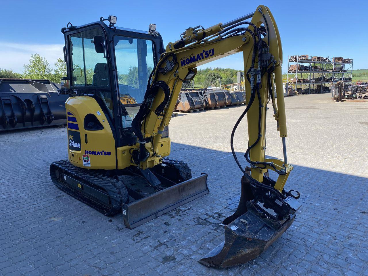 Komatsu PC24MR-5 - Mini pelle: photos 5 Komatsu PC24MR-5 - Mini pelle: photos 5
