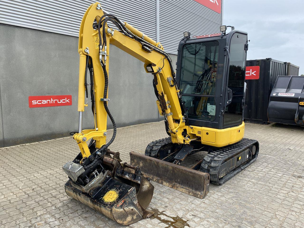 Komatsu PC26MR-5 - Mini pelle: photos 1 Komatsu PC26MR-5 - Mini pelle: photos 1