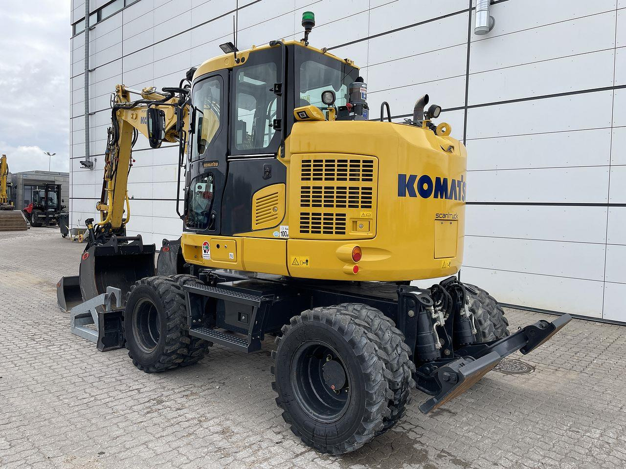 Komatsu PW118MR-11 - Mini pelle: photos 2 Komatsu PW118MR-11 - Mini pelle: photos 2