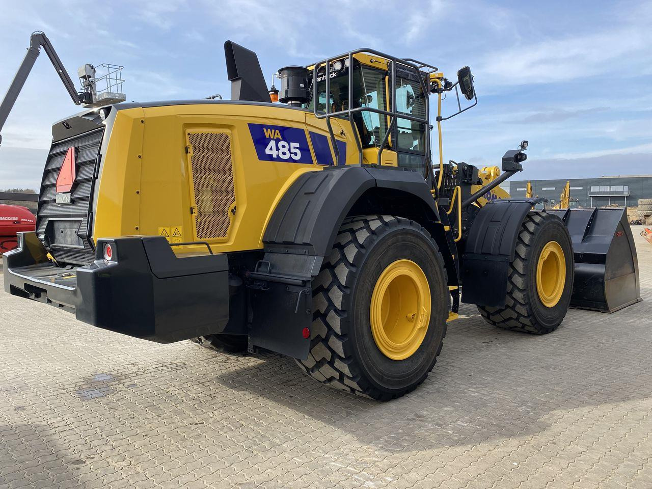 Komatsu WA485-11EO - Chargeuse sur pneus: photos 4 Komatsu WA485-11EO - Chargeuse sur pneus: photos 4