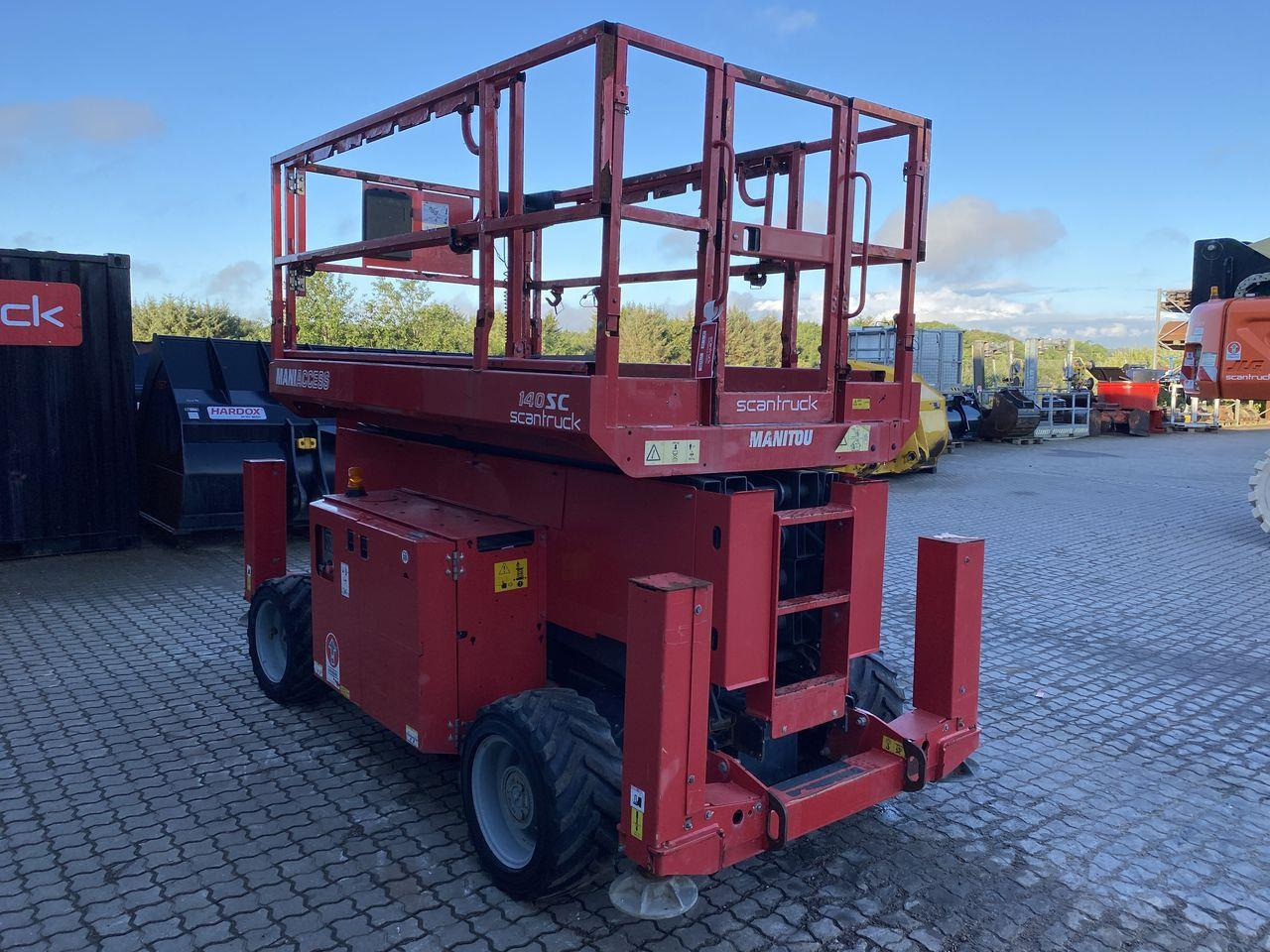 Manitou 140SC - Nacelle ciseaux: photos 5 Manitou 140SC - Nacelle ciseaux: photos 5