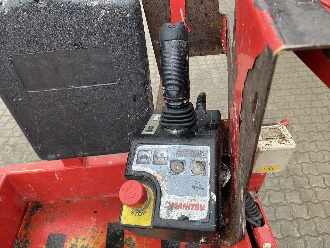 Manitou 78SEC - Nacelle ciseaux: photos 3 Manitou 78SEC - Nacelle ciseaux: photos 3