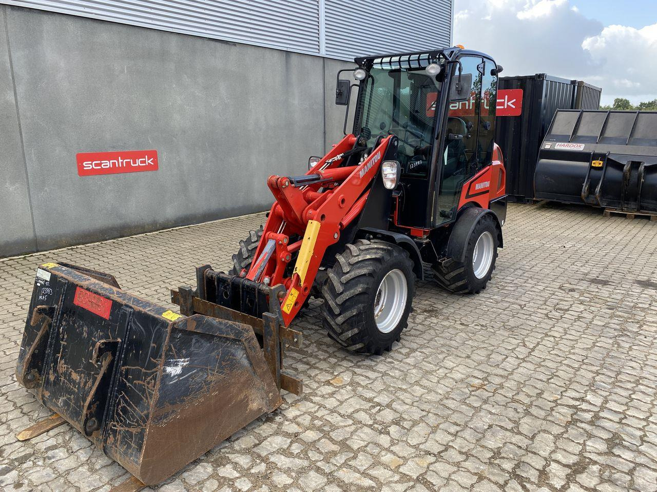Manitou MLA 5-50H-Z CAB - Valet de ferme: photos 1 Manitou MLA 5-50H-Z CAB - Valet de ferme: photos 1