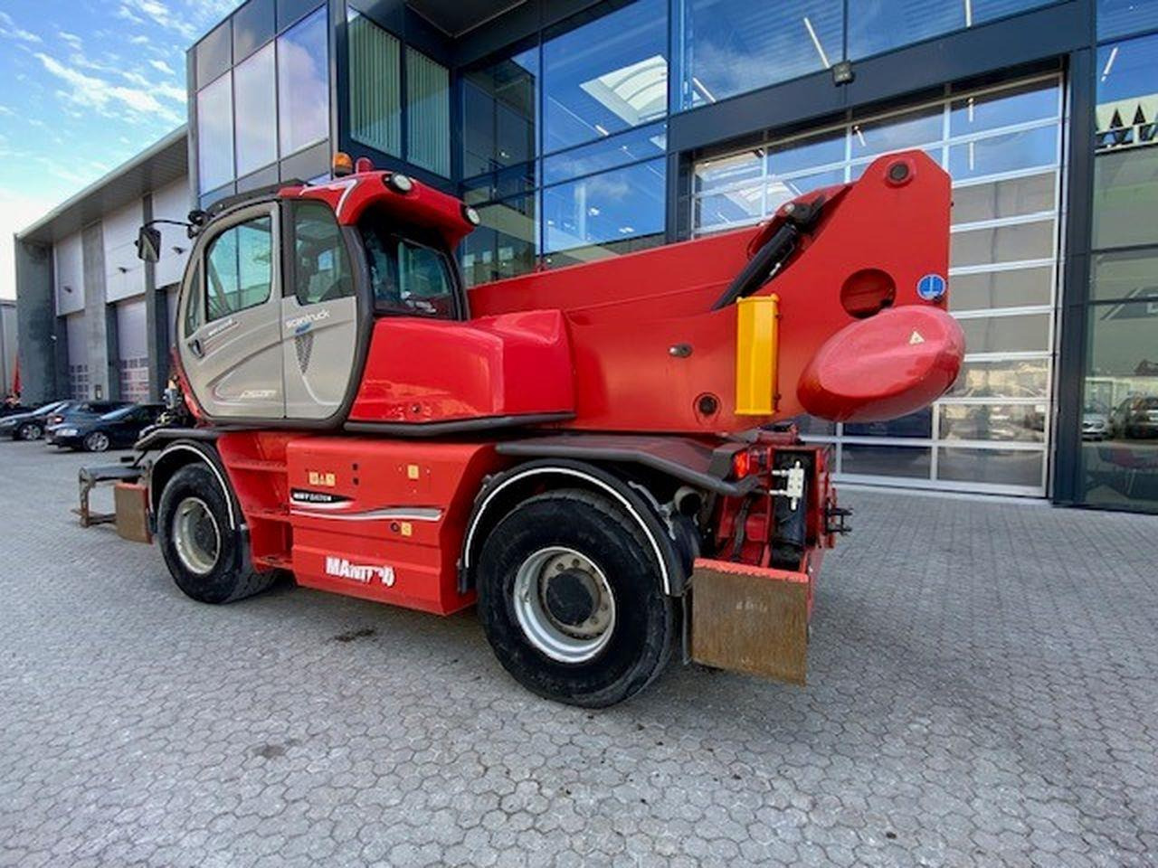 Manitou MRT2470 P+ - Chariot télescopique: photos 2 Manitou MRT2470 P+ - Chariot télescopique: photos 2