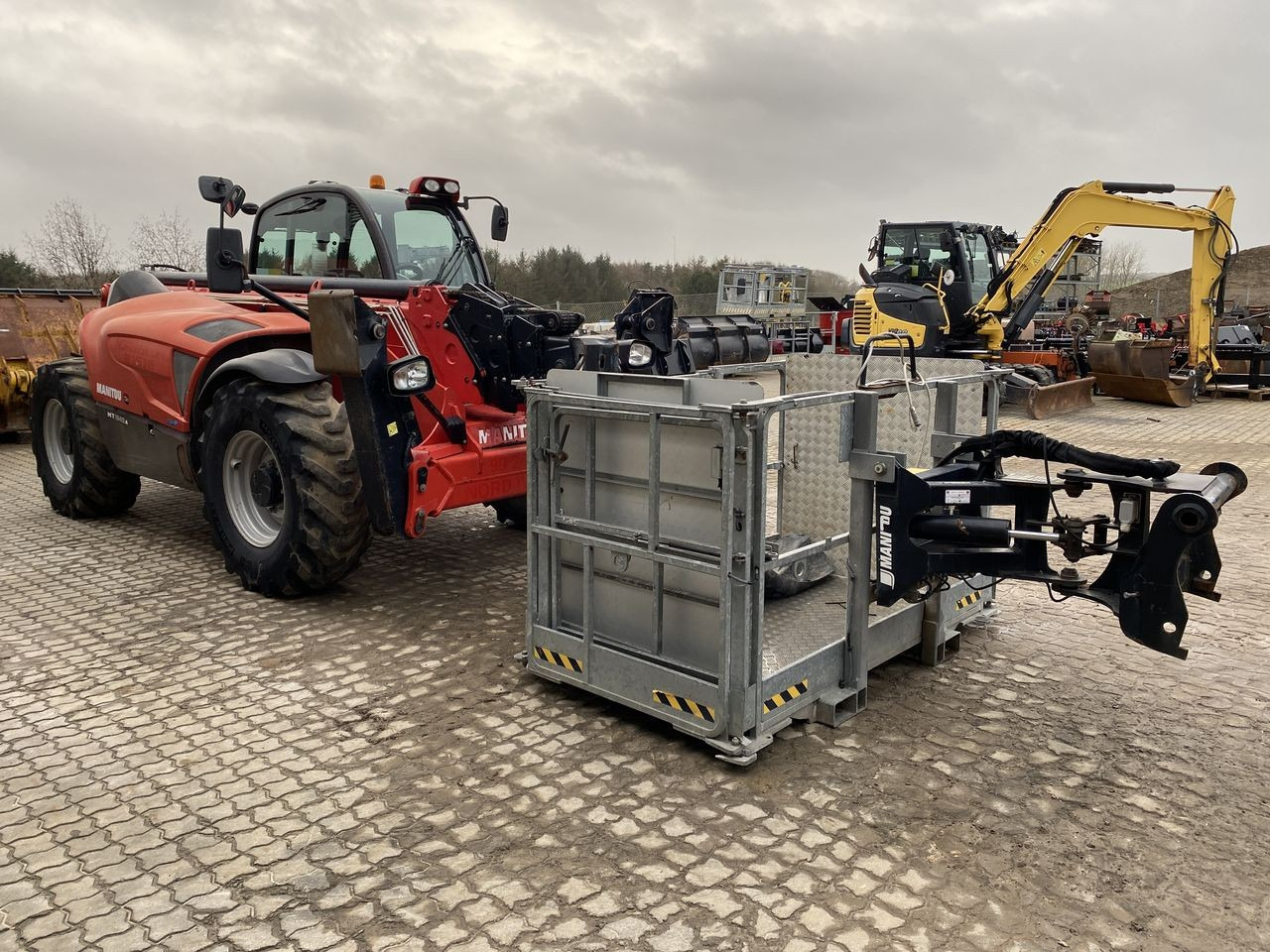 Manitou MT1840A ST4 - Chariot télescopique: photos 5 Manitou MT1840A ST4 - Chariot télescopique: photos 5